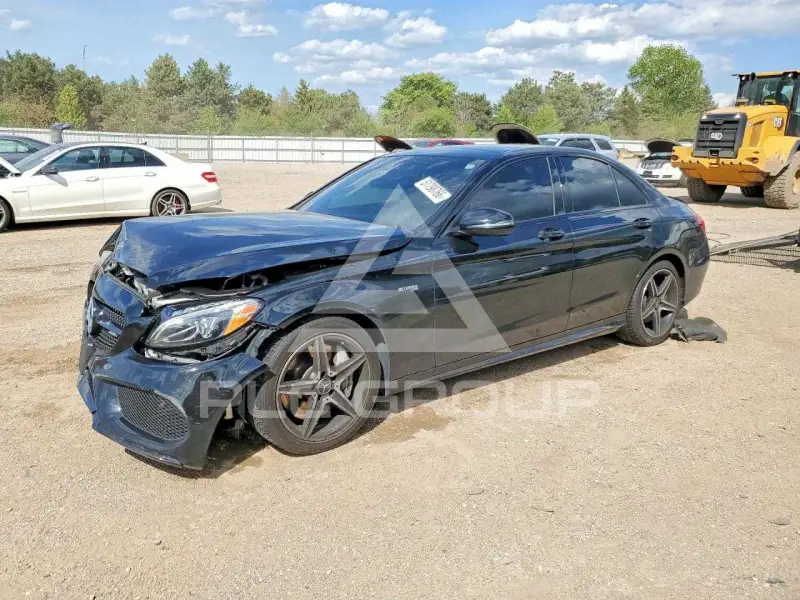 2018 Mercedes Benz C-Class фото