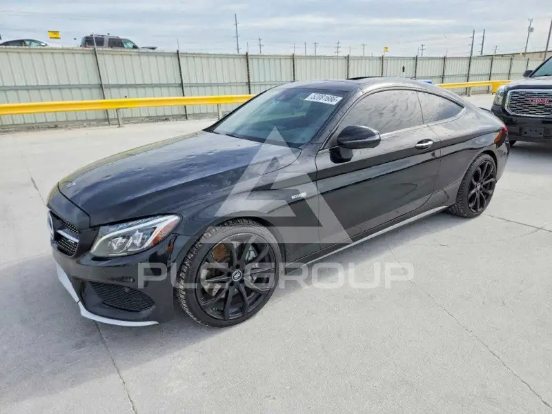 2018 Mercedes Benz C-Class фото