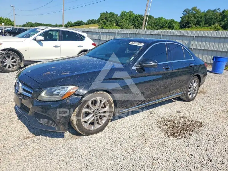 2018 Mercedes Benz C-Class фото