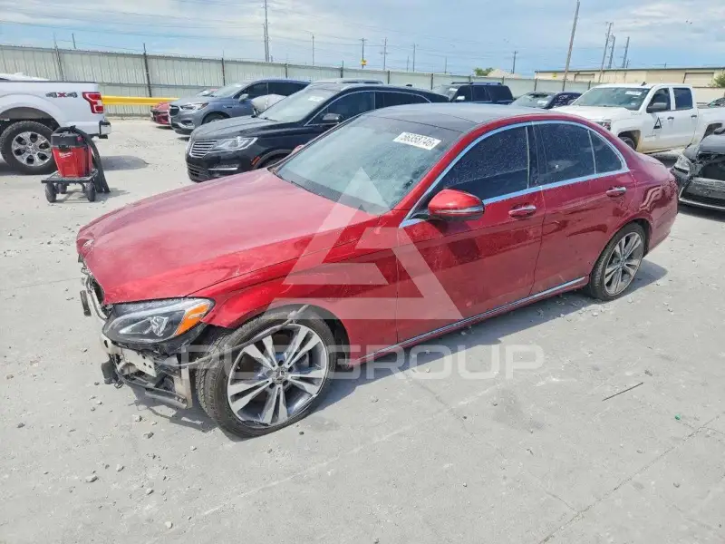 2018 Mercedes Benz C-Class photo