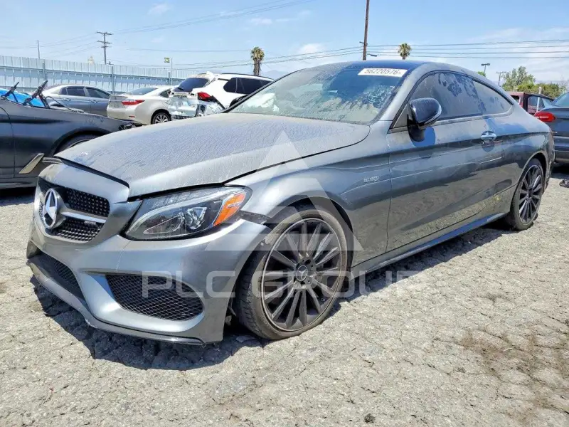 2018 Mercedes Benz C-Class photo