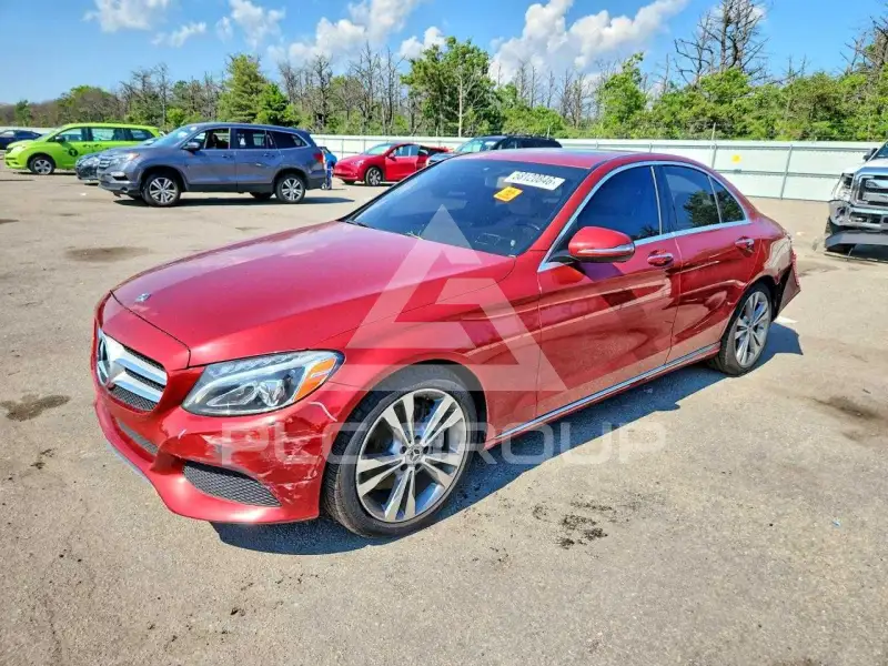 2018 Mercedes Benz C-Class photo