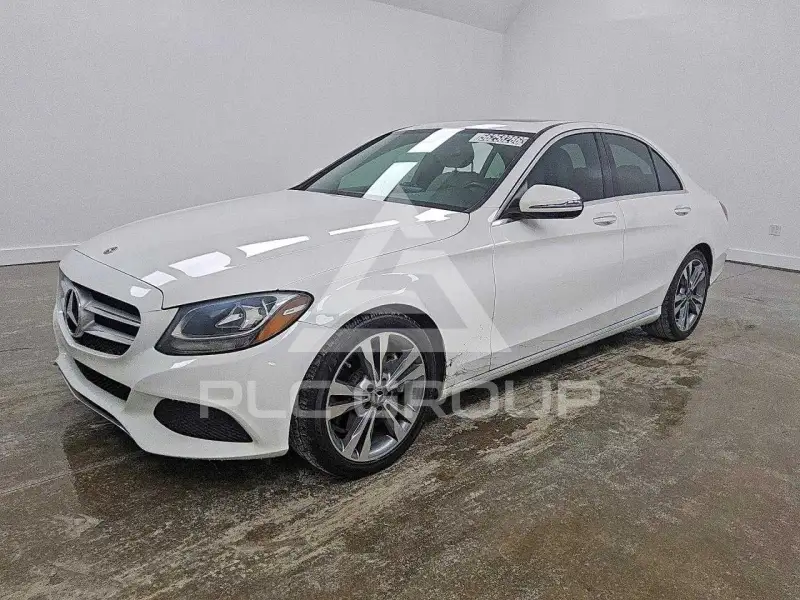 2018 Mercedes Benz C-Class фото