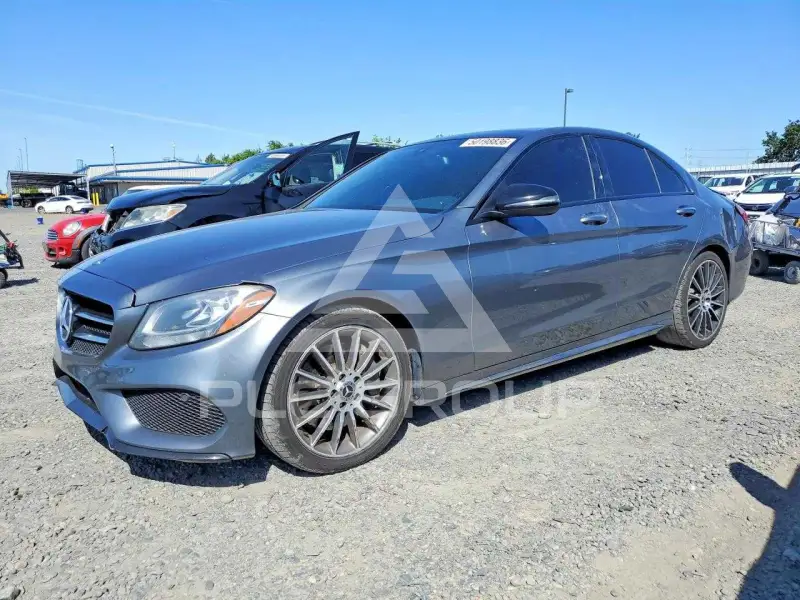 2018 Mercedes Benz C-Class фото