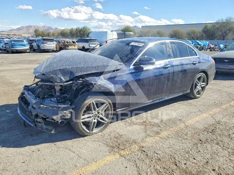 2018 Mercedes Benz E-Class фото