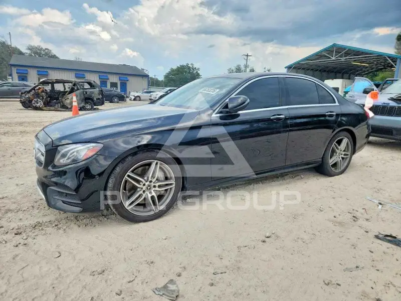 2018 Mercedes Benz E-Class photo