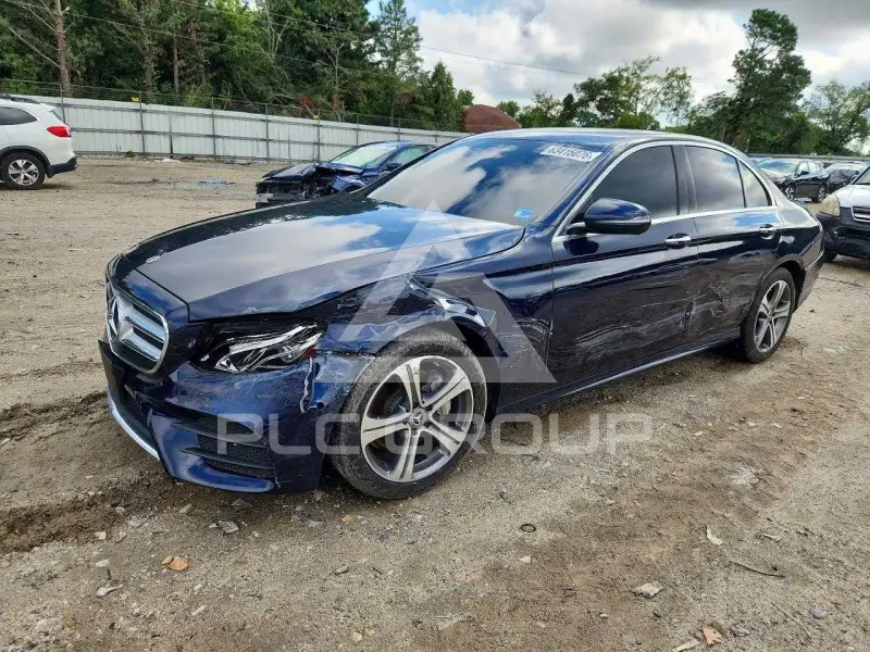 2018 Mercedes Benz E-Class фото