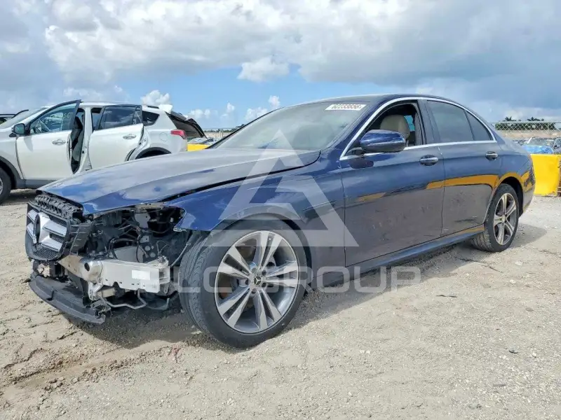 2018 Mercedes Benz E-Class фото
