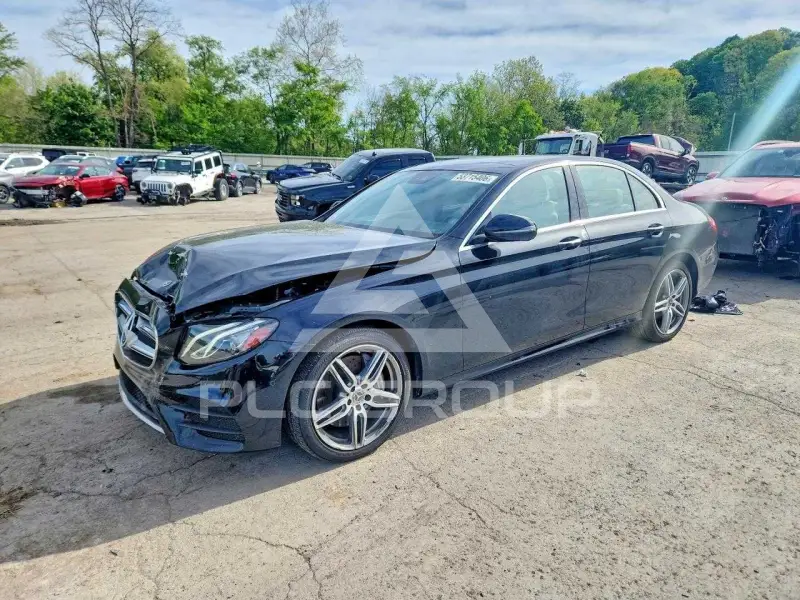 2018 Mercedes Benz E-Class фото