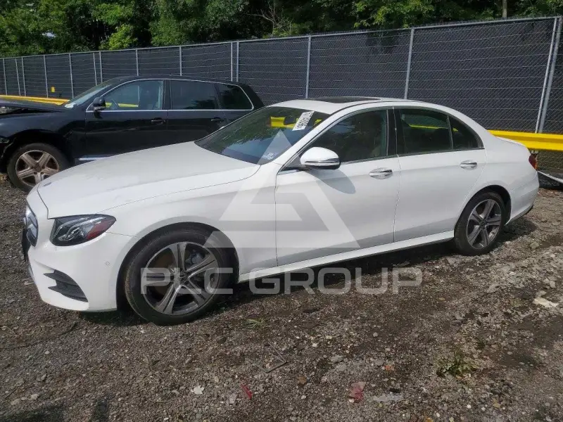 2018 Mercedes Benz E-Class photo