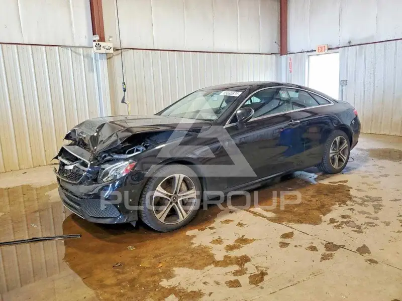 2018 Mercedes Benz E-Class photo