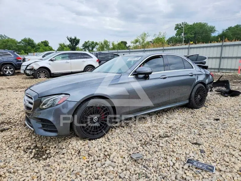 2018 Mercedes Benz E-Class photo