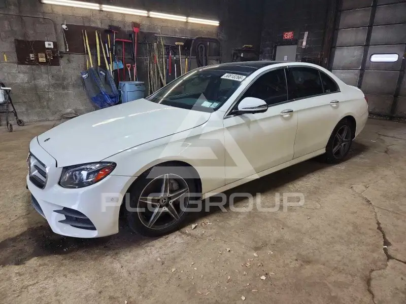 2018 Mercedes Benz E-Class фото