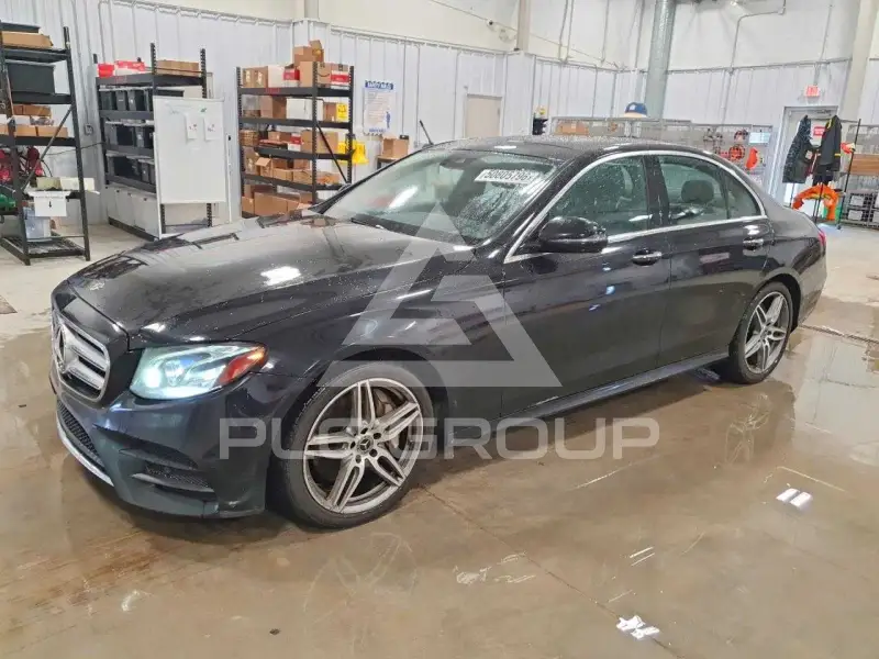2018 Mercedes Benz E-Class фото