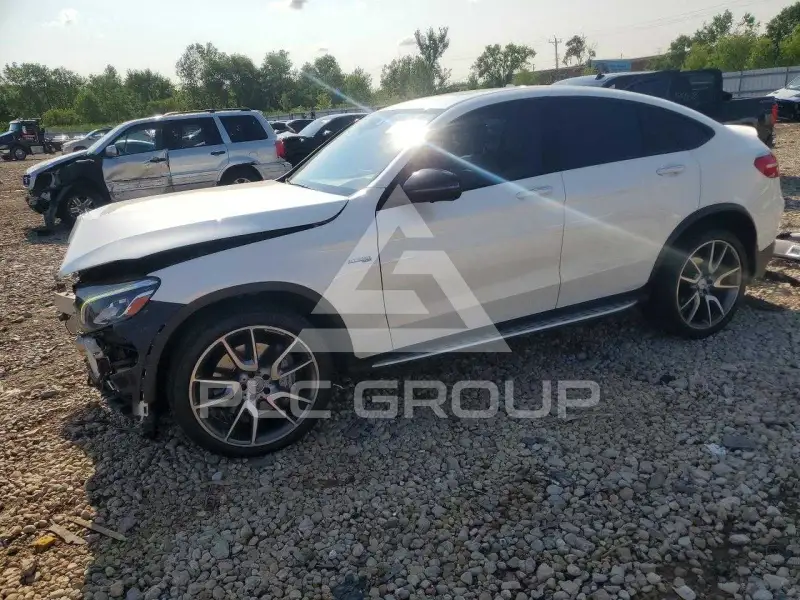 2018 Mercedes Benz GLC-Class фото
