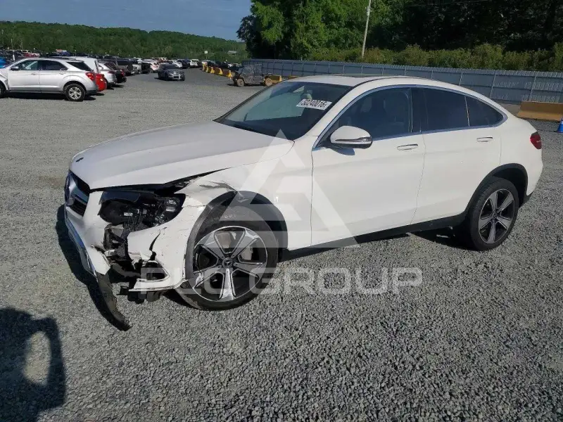 2018 Mercedes Benz GLC-Class фото