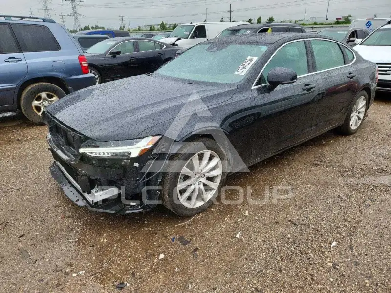 2018 Volvo S90 photo