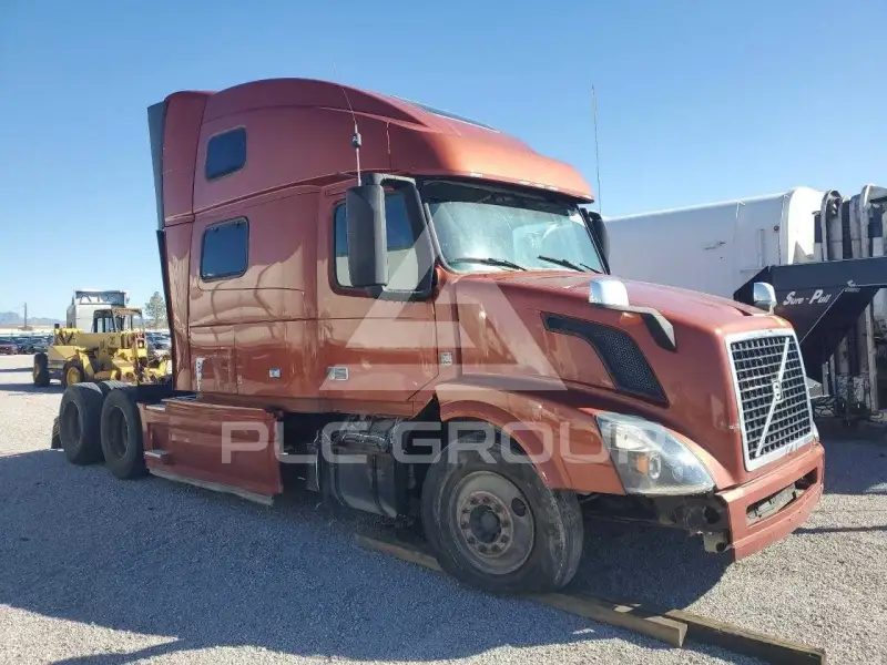 2018 Volvo VNL фото