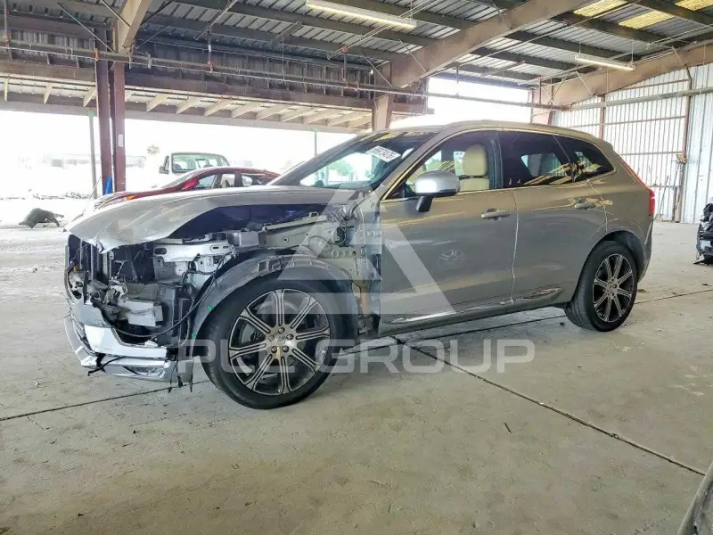 2018 Volvo XC60 photo
