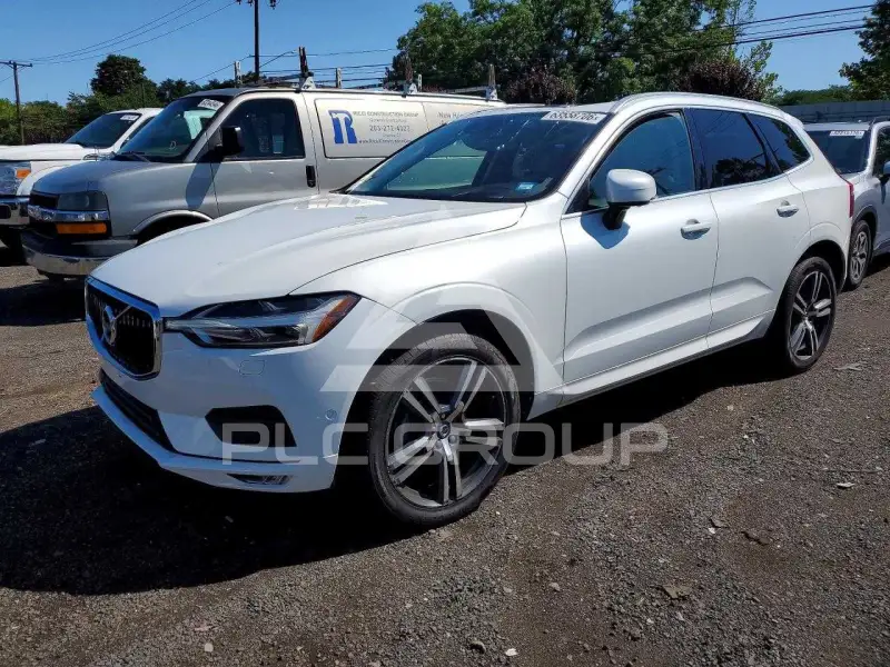 2018 Volvo XC60 photo