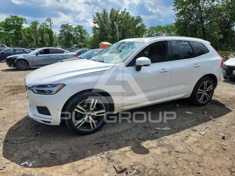 2018 Volvo XC60 photo