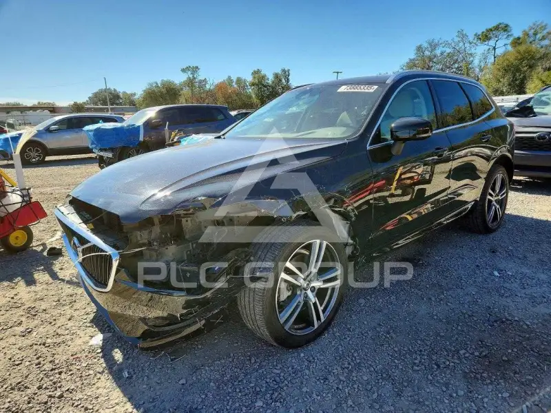 2018 Volvo XC60 photo