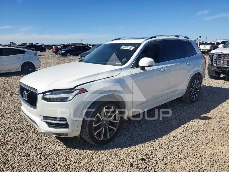 2018 Volvo XC90 photo
