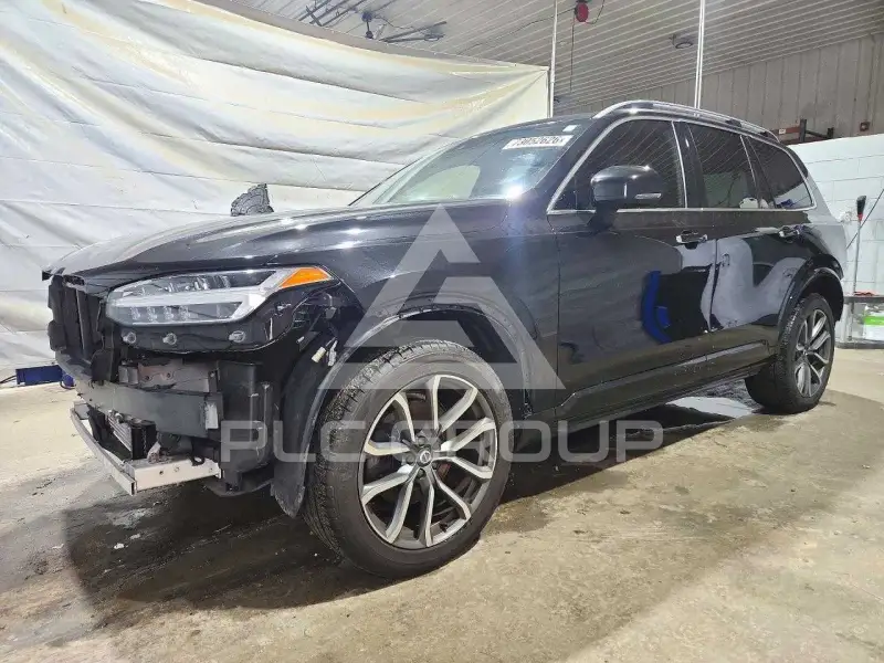 2018 Volvo XC90 фото