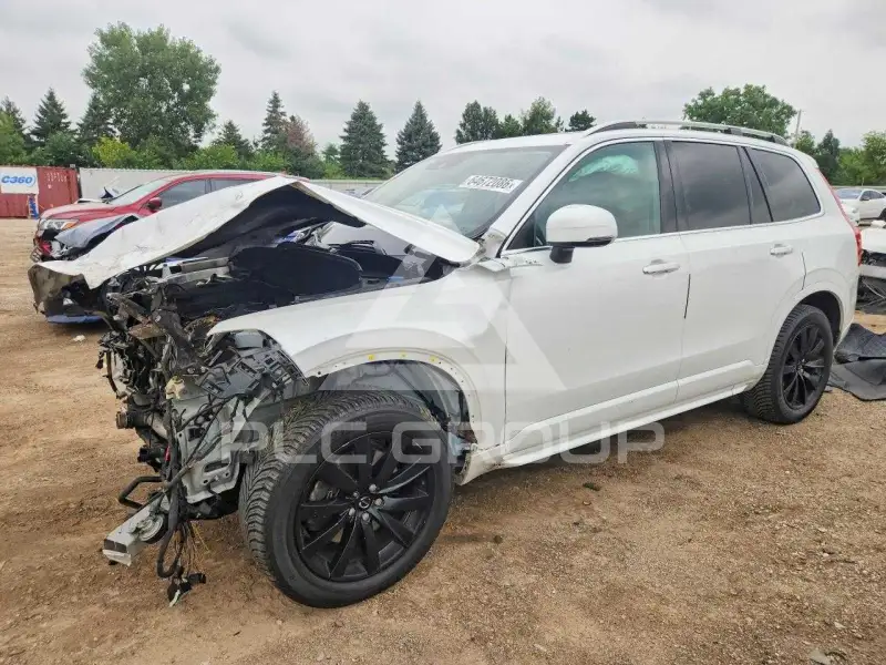 2018 Volvo XC90 photo