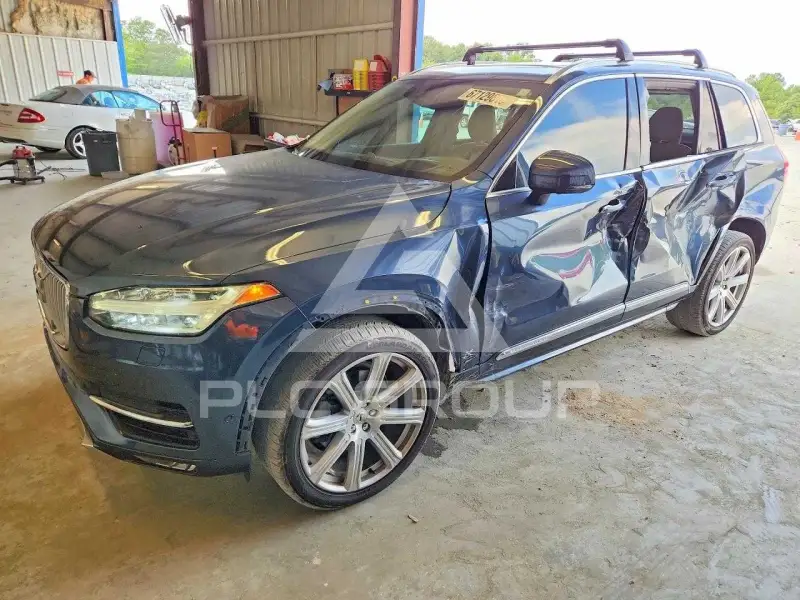 2018 Volvo XC90 фото