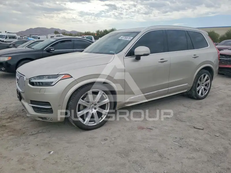 2018 Volvo XC90 photo