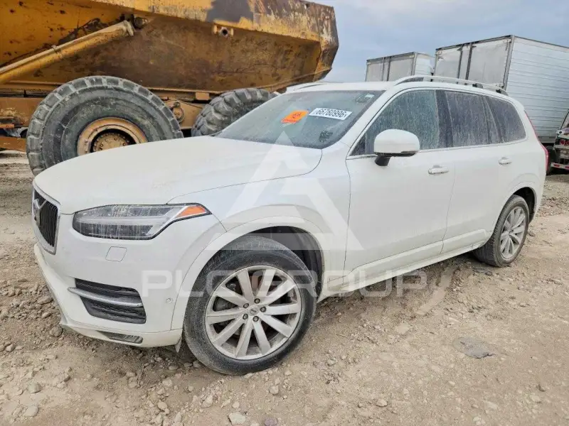2018 Volvo XC90 photo