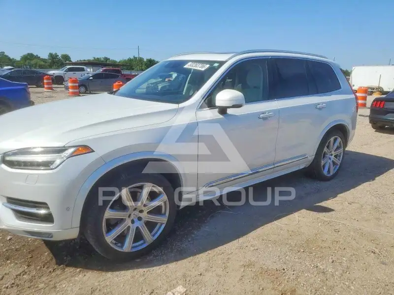 2018 Volvo XC90 фото