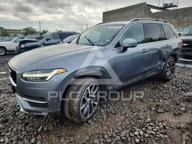 2018 Volvo XC90 фото