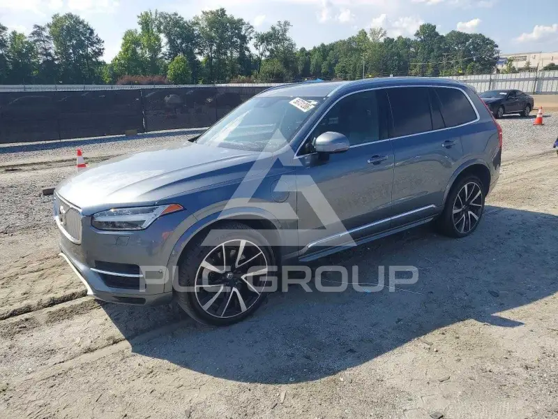 2018 Volvo XC90 photo