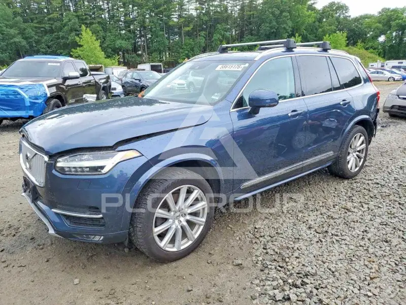 2018 Volvo XC90 photo