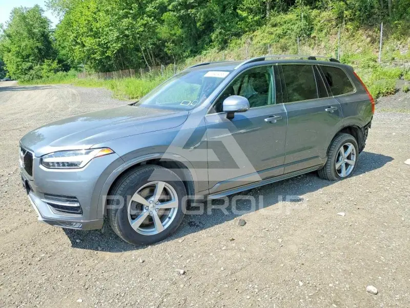 2018 Volvo XC90 photo