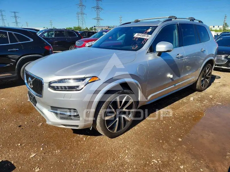 2018 Volvo XC90 фото