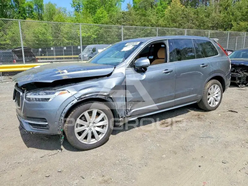 2018 Volvo XC90 фото