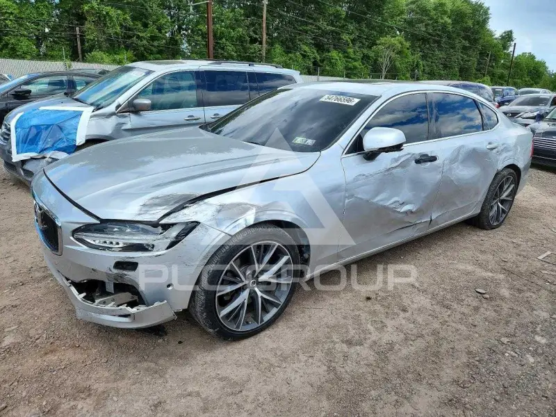 2018 Volvo S90 фото