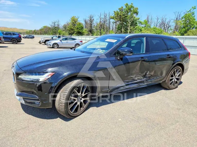 2018 Volvo V90 фото
