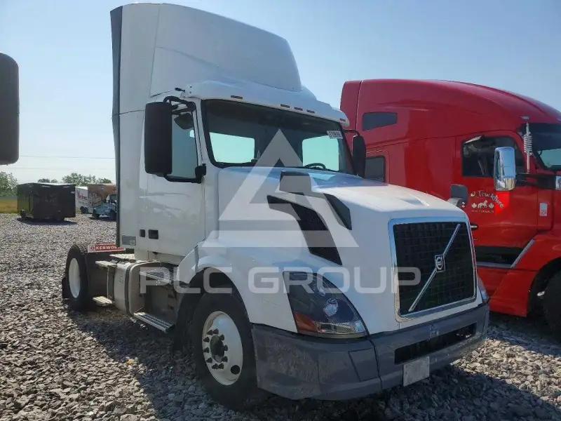 2018 Volvo VNL photo