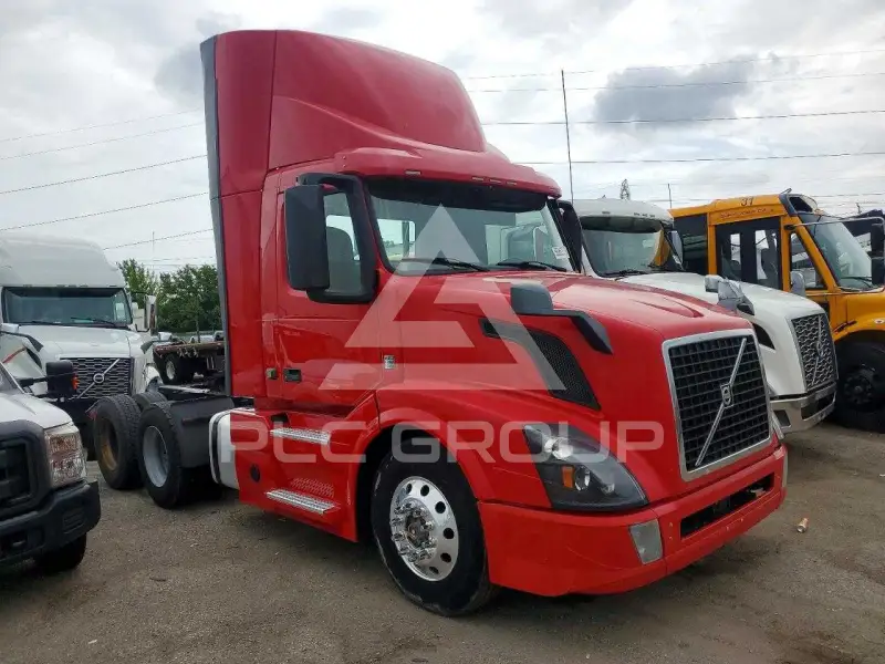 2018 Volvo VNL фото