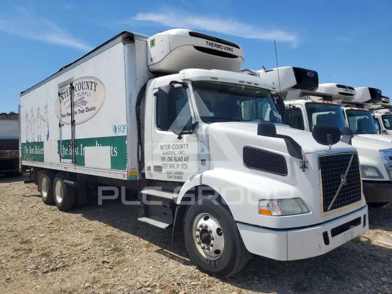 2018 Volvo VNL фото