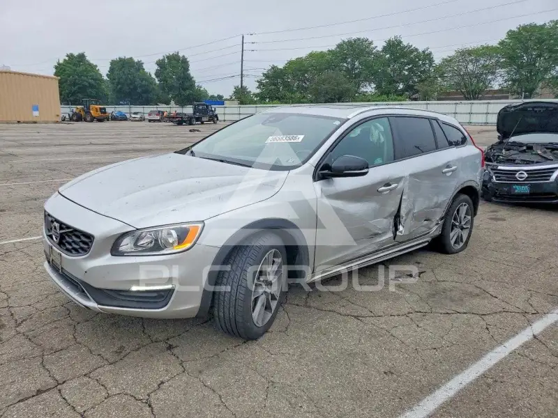 2018 Volvo V60 фото