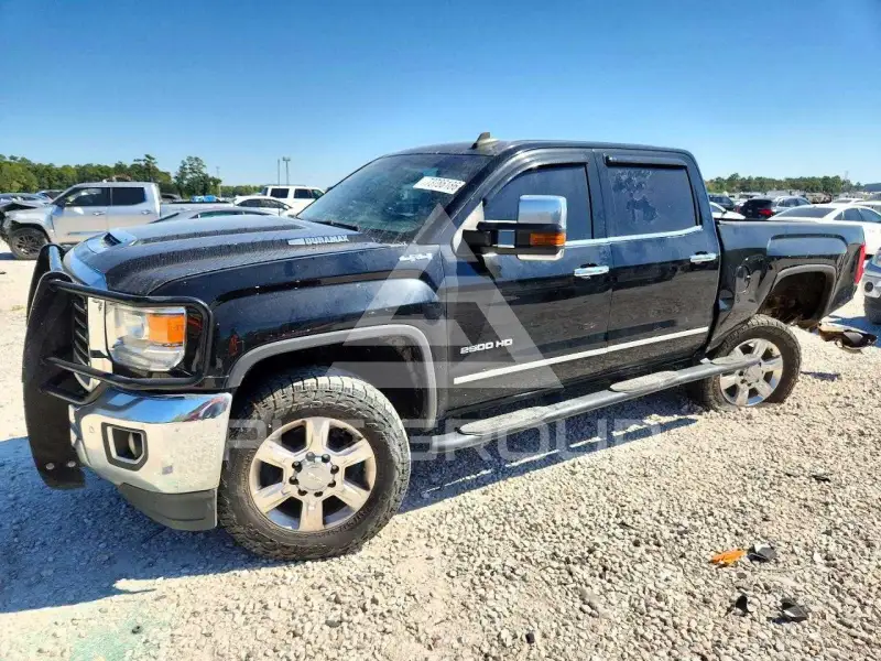 2018 GMC Sierra photo