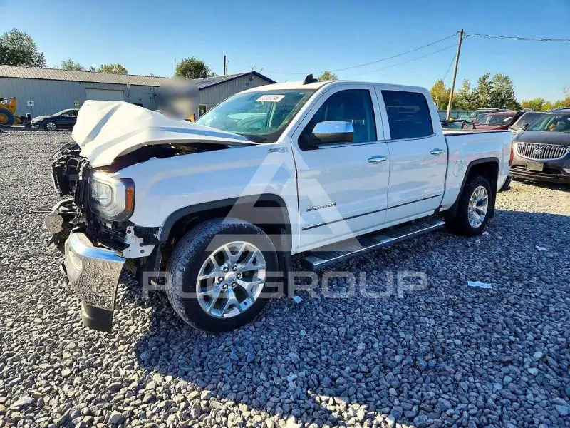 2018 GMC Sierra photo