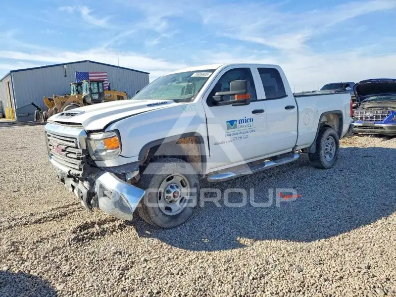2018 GMC Sierra фото