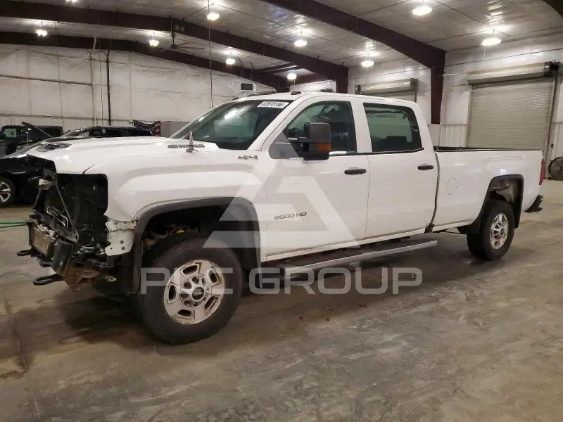 2018 GMC Sierra фото