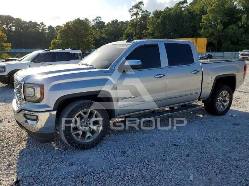 2018 GMC Sierra photo